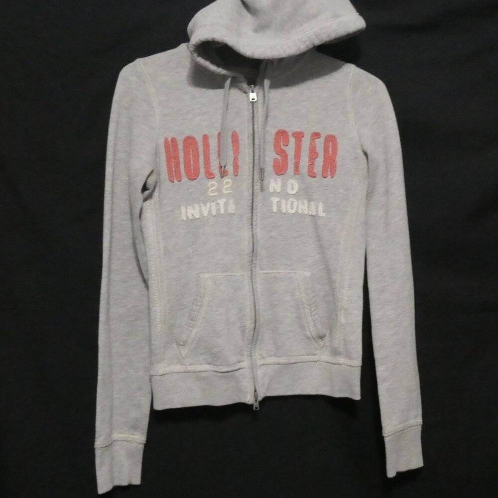 HOLLISTER | small | Grey Hollister 22nd Invitational Zip-Up Hooded Sweatshirt